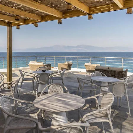 Cavo Dio 3 - Beachfront Bliss - Cozy Pool Sunset Appartamento